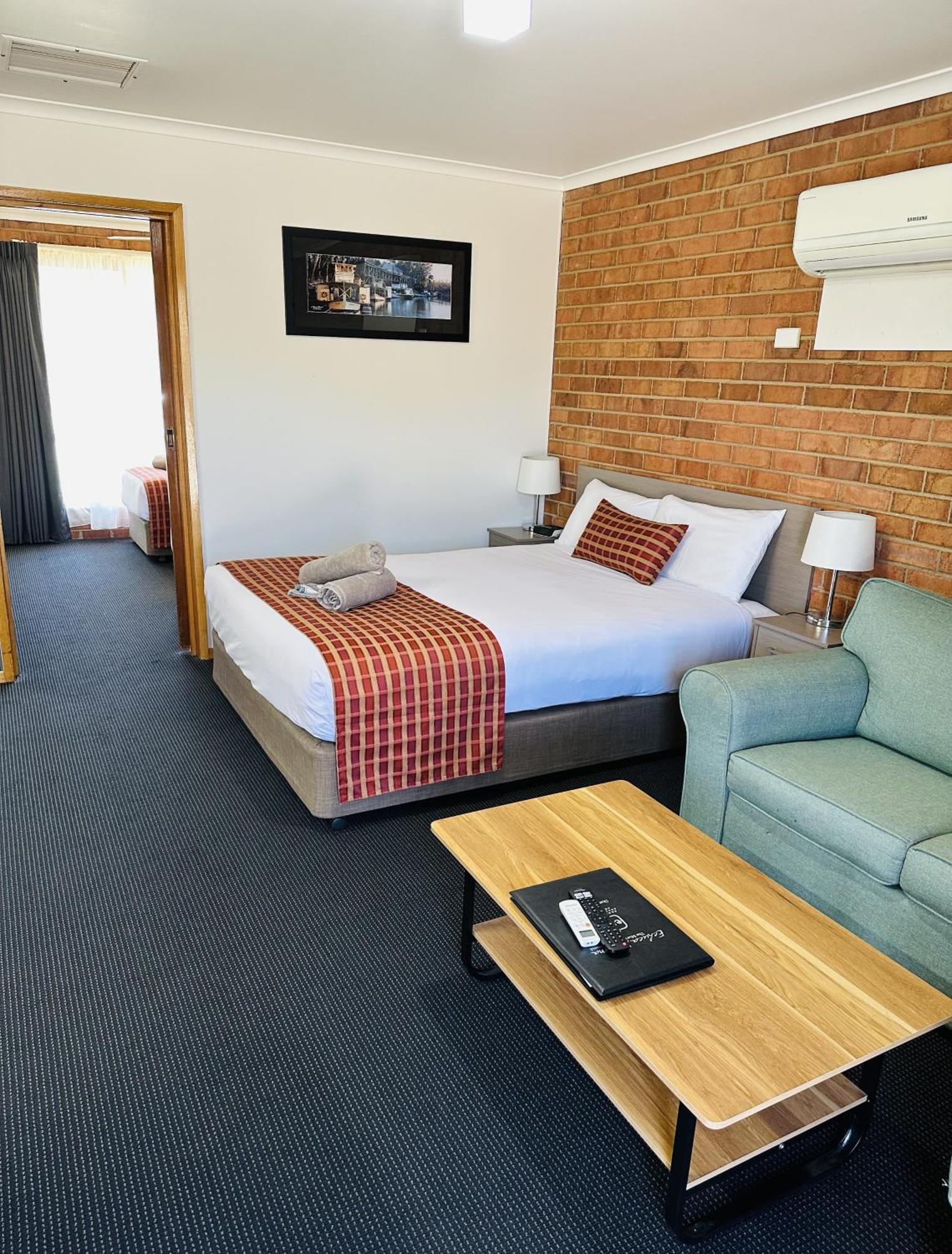 Moama Central Motel เอชูกา ภายนอก รูปภาพ