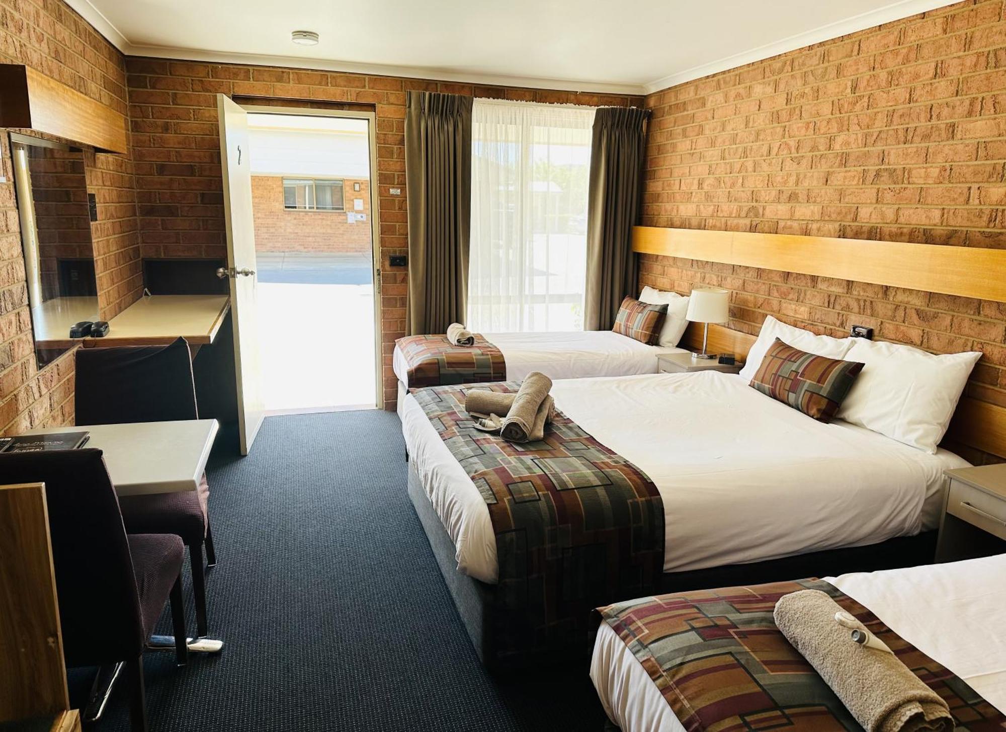Moama Central Motel เอชูกา ภายนอก รูปภาพ