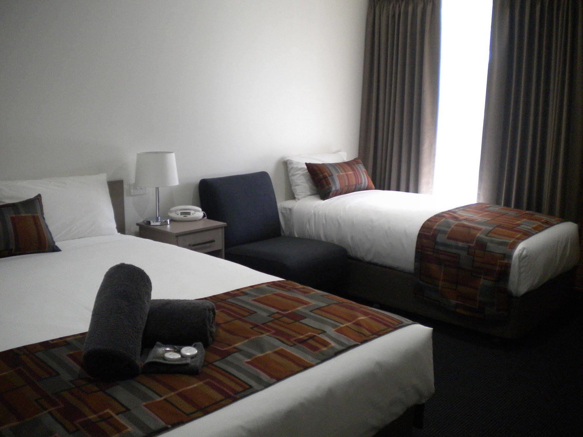 Moama Central Motel เอชูกา ภายนอก รูปภาพ
