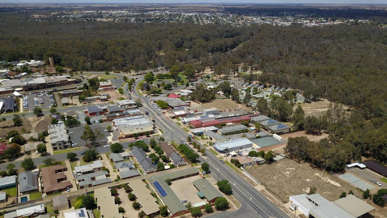 Moama Central Motel เอชูกา ภายนอก รูปภาพ