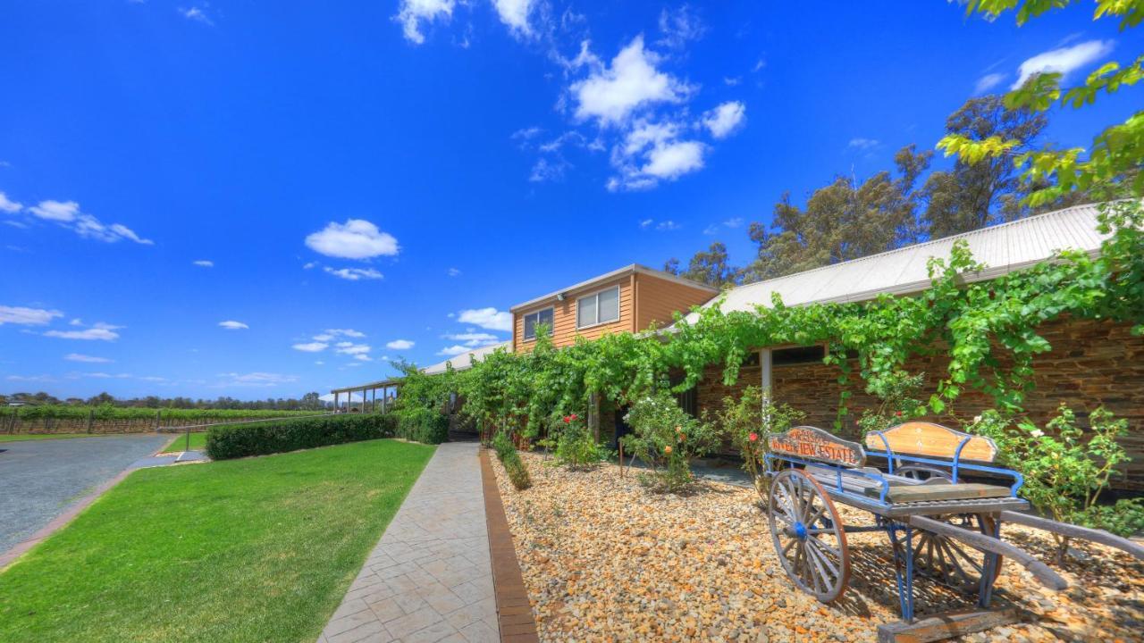 Moama Central Motel เอชูกา ภายนอก รูปภาพ